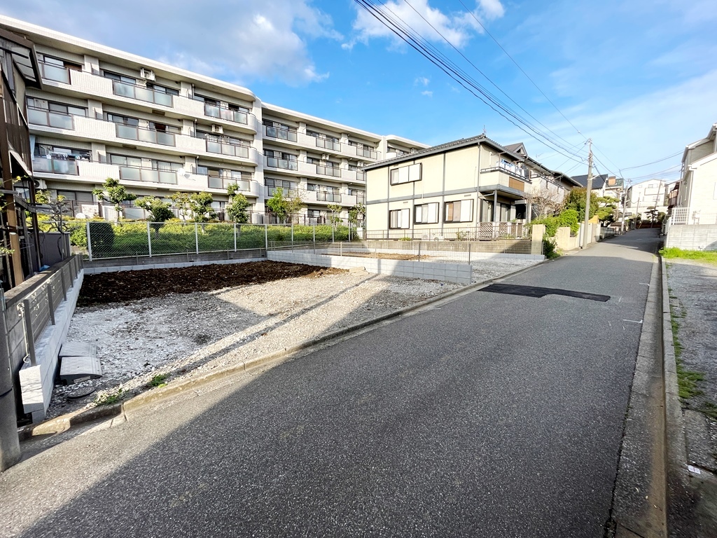 飯山満町３丁目