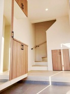 玄関は収納力あるクローゼットにシューズインクロ―ゼットまで♪