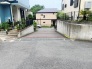 前面ゆとりある5ｍ道路。
