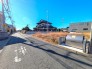 分譲地専用のゴミ置場もＢＯＸ付で安心。南東側の道路も交通量控えめで落ち着いた住環境