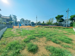 自由設計につき、ご希望のプランで理想の住まいを創る可能。生活・通勤に大変便利な立地、人気エリアで、憧れのマイホームを実現